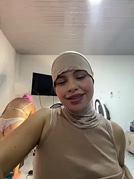 Snapshot of lalilamassu1 chatting on 03/14/25, 02:19 lalilamassu1 online show from 03/14/25, 02:19