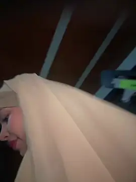 lalilamassu1 online show from 01/13/26, 11:15