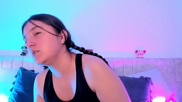 Kathia Morelli online show from 02/18/25, 11:55