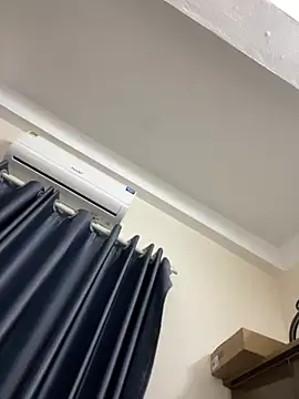 Louis Baby online show from 02/25/25, 03:05