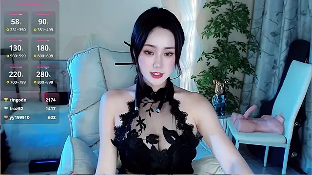 Snapshot of Cartier-__Daji- chatting on 12/06/24, 02:17 Cartier-  Daji- online show from 12/06/24, 02:17