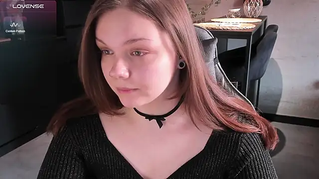 EvaBae online show from 02/18/25, 12:06