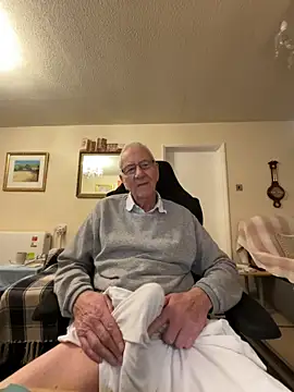 cutaboverest online show from 02/09/26, 04:00