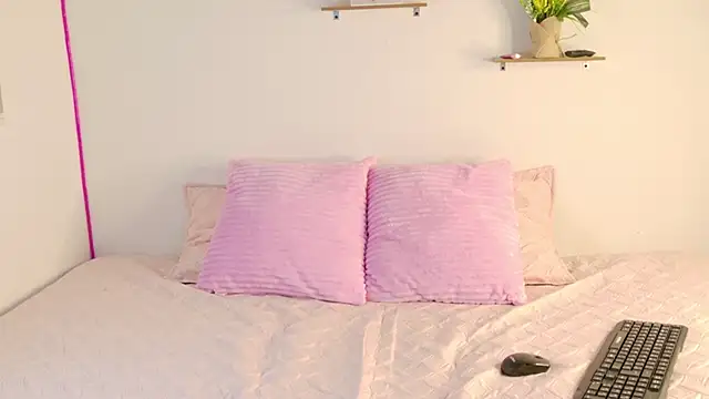 Atenea Makri online show from 01/28/25, 11:50