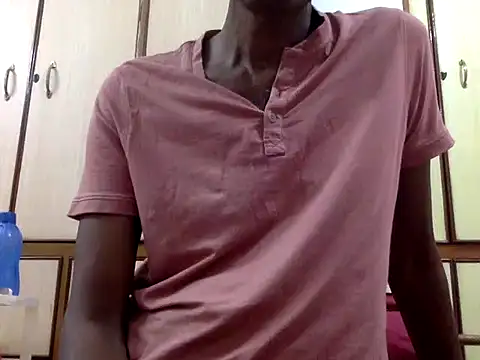 Snapshot of Lookin4Kinky_Partner chatting on 11/15/25, 11:51 Lookin4Kinky Partner online show from 11/15/25, 11:51