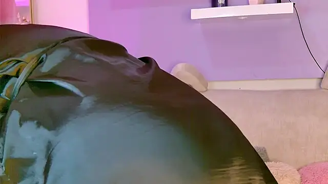 ChloeRem online show from 03/06/25, 04:52