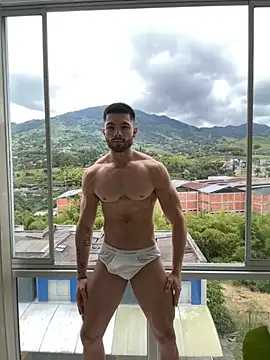 Mackenzzie 777  online show from 10/19/25, 05:02