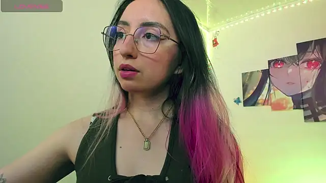 Julieta cott online show from 03/15/25, 02:14