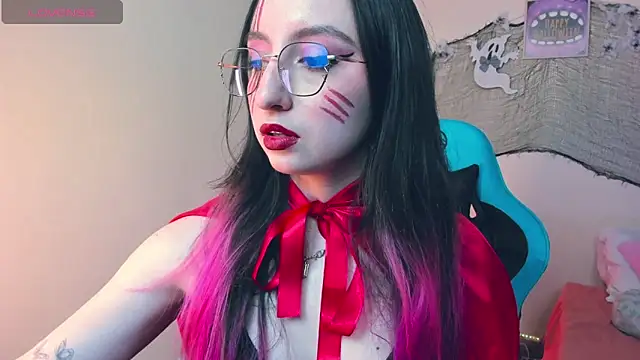 Julieta cott online show from 11/01/25, 01:29