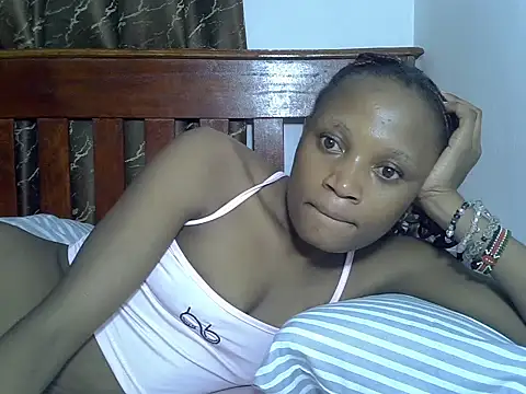 SpicyPetite online show from 02/23/26, 05:10