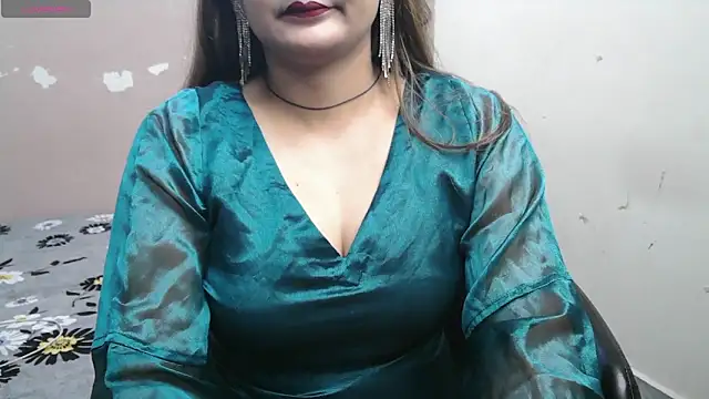 Snapshot of Jass-Karan chatting on 01/30/25, 04:34 Jass-Karan online show from 01/30/25, 04:34