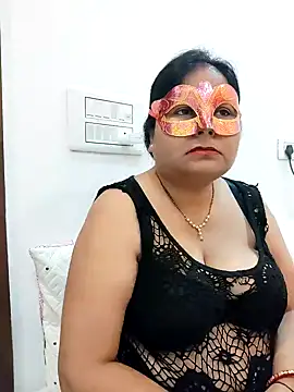 BBW HOT COUPLE online show from 12/31/24, 05:00