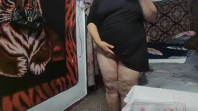 NataliiaRosa54 online show from 10/11/25, 04:12