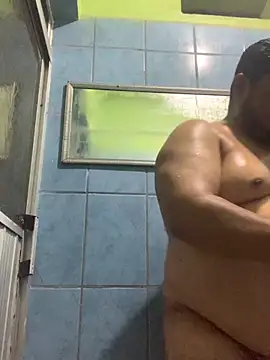 ThickD619 online show from 10/01/25, 05:02