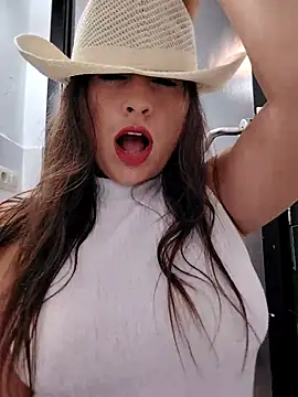 GatitaXD27 online show from 09/13/25, 10:48