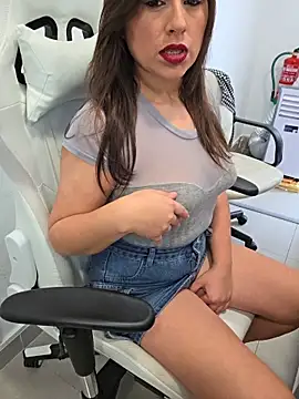 GatitaXD27 online show from 02/27/26, 10:15