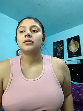 Snapshot of george_jonnes chatting on 02/13/25, 01:15 george jonnes online show from 02/13/25, 01:15