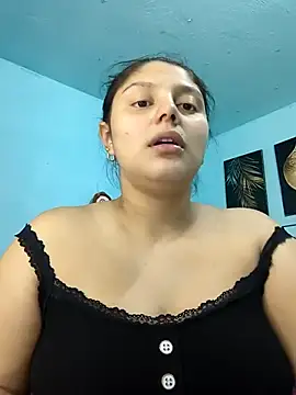 Snapshot of george_jonnes chatting on 02/19/25, 05:27 george jonnes online show from 02/19/25, 05:27