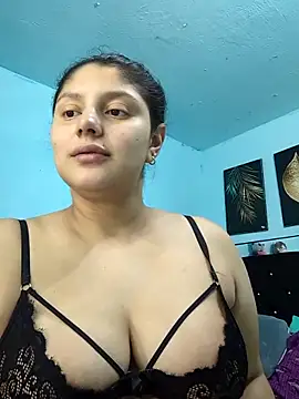 Snapshot of george_jonnes chatting on 02/21/25, 01:11 george jonnes online show from 02/21/25, 01:11