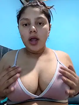 Snapshot of george_jonnes chatting on 03/21/25, 01:45 george jonnes online show from 03/21/25, 01:45