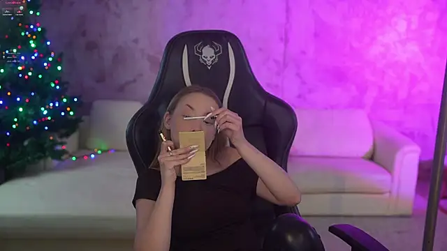 Linda054 online show from 12/21/25, 12:51