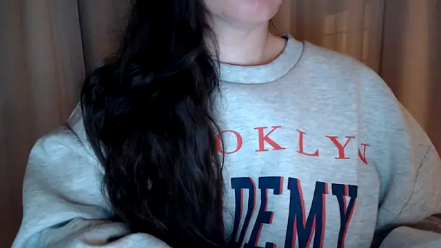 Sandysecret online show from 10/28/25, 09:06