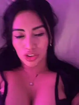 Snapshot of tamara_jay chatting on 03/02/25, 02:19 tamara jay online show from 03/02/25, 02:19