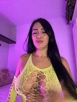 Snapshot of tamara_jay chatting on 10/12/25, 07:18 tamara jay online show from 10/12/25, 07:18