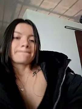 Snapshot of Alice_atm chatting on 02/13/25, 01:26 Alice atm online show from 02/13/25, 01:26