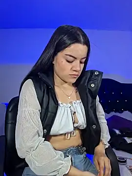 Snapshot of Alice_atm chatting on 02/19/25, 01:50 Alice atm online show from 02/19/25, 01:50