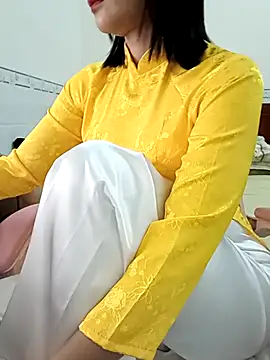    Erin    online show from 01/17/26, 02:33