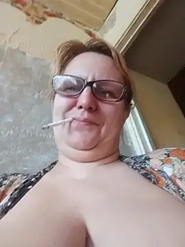 Forest-Lady online show from 04/13/26, 07:36