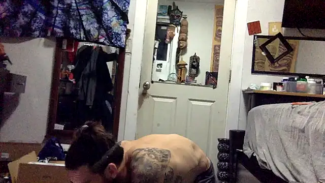 Robriguezxxx online show from 12/25/24, 08:29