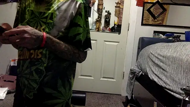 Robriguezxxx online show from 01/15/25, 04:15