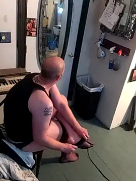 Snapshot of ditchwater chatting on 02/14/25, 05:57 ditchwater online show from 02/14/25, 05:57