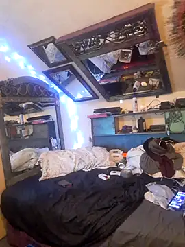 Snapshot of ditchwater chatting on 02/23/25, 06:01 ditchwater online show from 02/23/25, 06:01