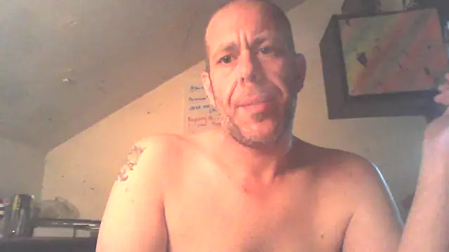 Snapshot of ditchwater chatting on 09/28/25, 11:59 ditchwater online show from 09/28/25, 11:59