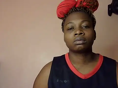 Snapshot of Horny-pretty chatting on 02/11/25, 06:08 Horny-pretty online show from 02/11/25, 06:08