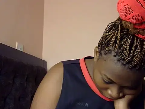 Snapshot of Horny-pretty chatting on 02/12/25, 09:52 Horny-pretty online show from 02/12/25, 09:52