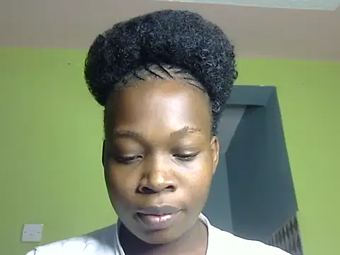 Snapshot of Horny-pretty chatting on 02/27/26, 12:32 Horny-pretty online show from 02/27/26, 12:32