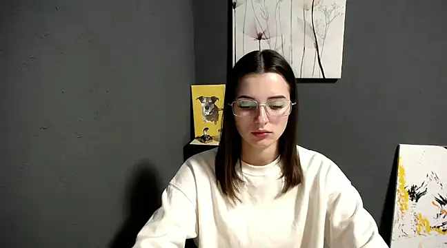 lady olivia  online show from 12/04/24, 03:32