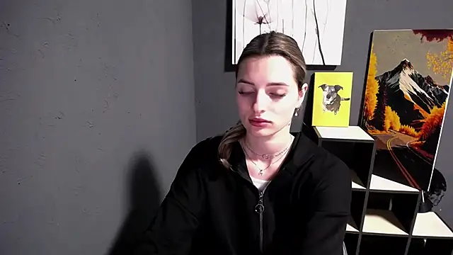 Snapshot of lady_olivia_ chatting on 05/27/26, 04:37 lady olivia online show from 05/27/26, 04:37