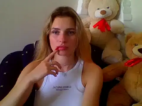 Snapshot of lady_olivia_ chatting on 07/16/26, 07:58 lady olivia online show from 07/16/26, 07:58
