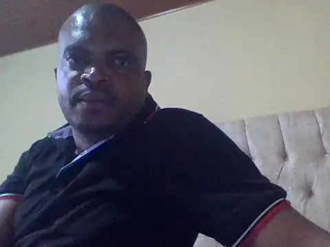 lui cuuty online show from 10/29/25, 06:31