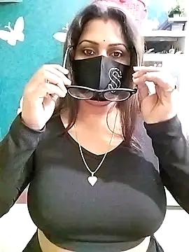 Snapshot of Riya_Sexy_Baby chatting on 12/11/24, 12:02 Riya Sexy Baby online show from 12/11/24, 12:02