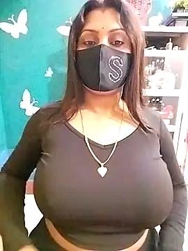 Snapshot of Riya_Sexy_Baby chatting on 12/20/24, 01:03 Riya Sexy Baby online show from 12/20/24, 01:03
