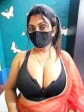 Snapshot of Riya_Sexy_Baby chatting on 03/07/25, 02:34 Riya Sexy Baby online show from 03/07/25, 02:34