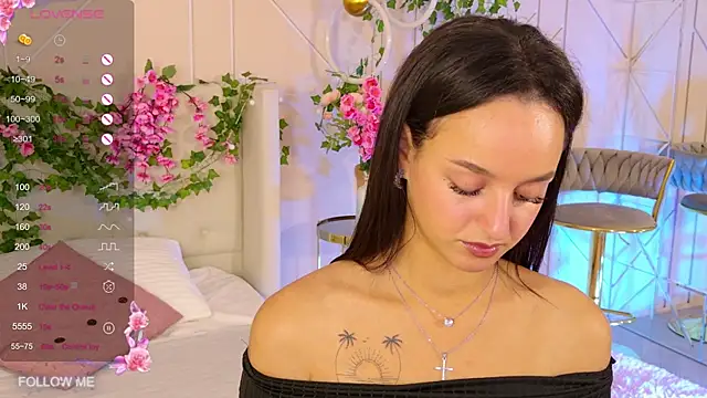 Lolly Neal online show from 09/12/25, 05:07