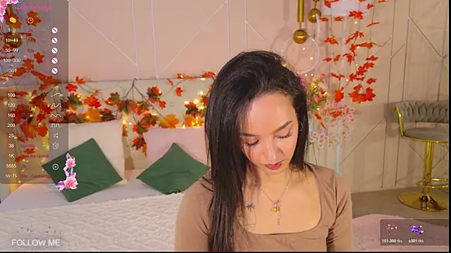 Lolly Neal online show from 11/30/25, 04:49