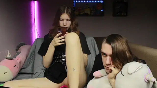 Kamala Adele online show from 03/14/25, 07:01